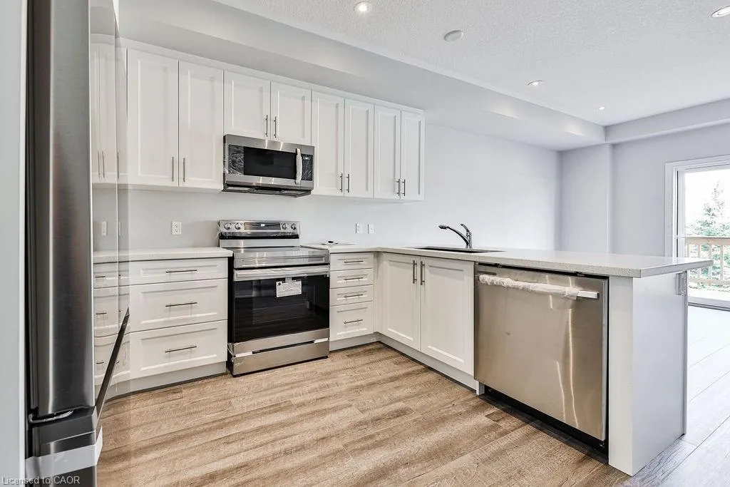 53 Aquarius Crescent