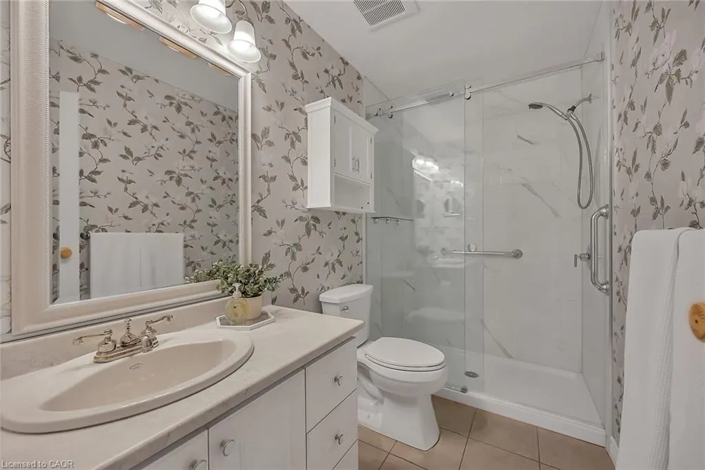 1560 Kerns Road, #7
