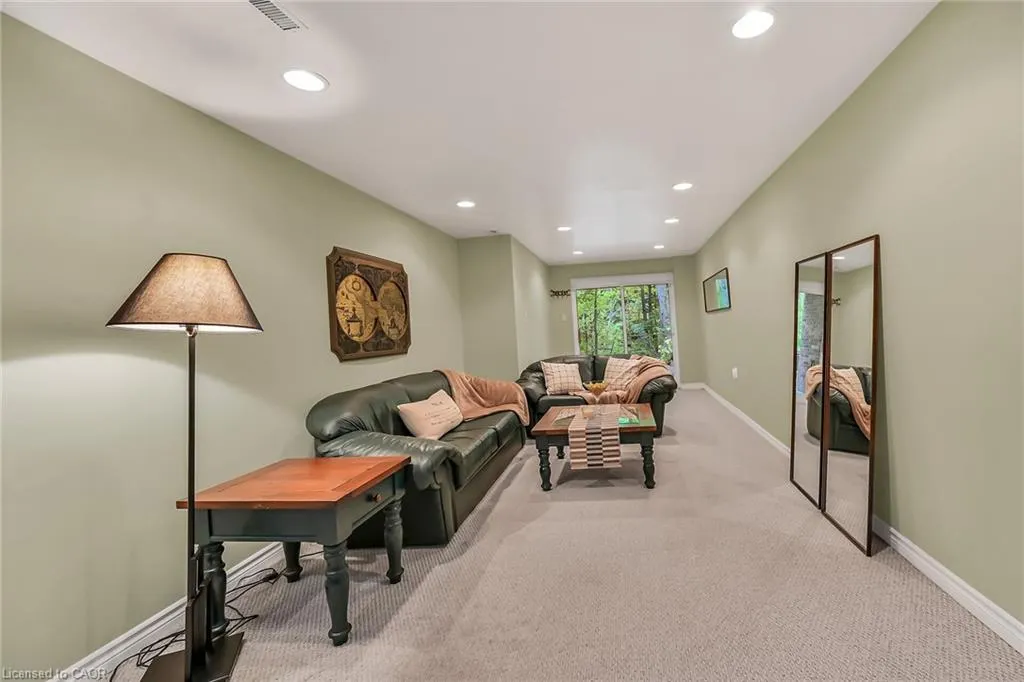 1560 Kerns Road, #7