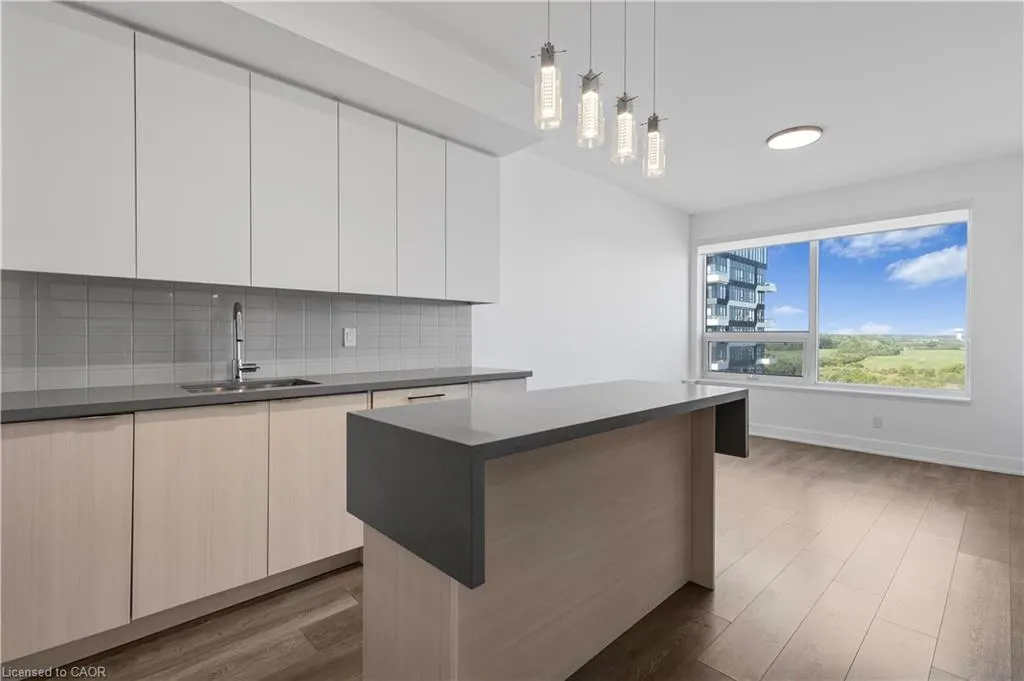 297 Oak Walk Drive, #906