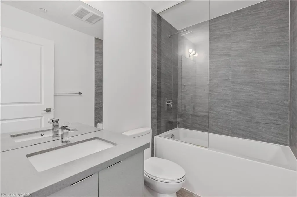 297 Oak Walk Drive, #906
