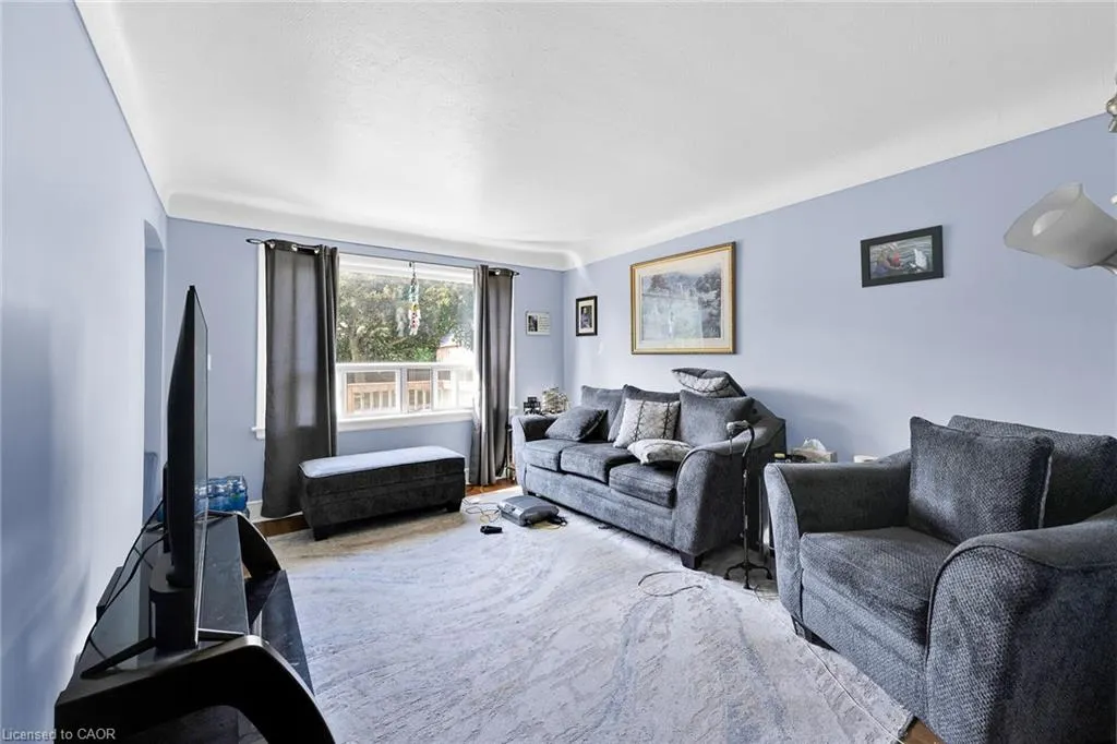 51 Shadyside Avenue
