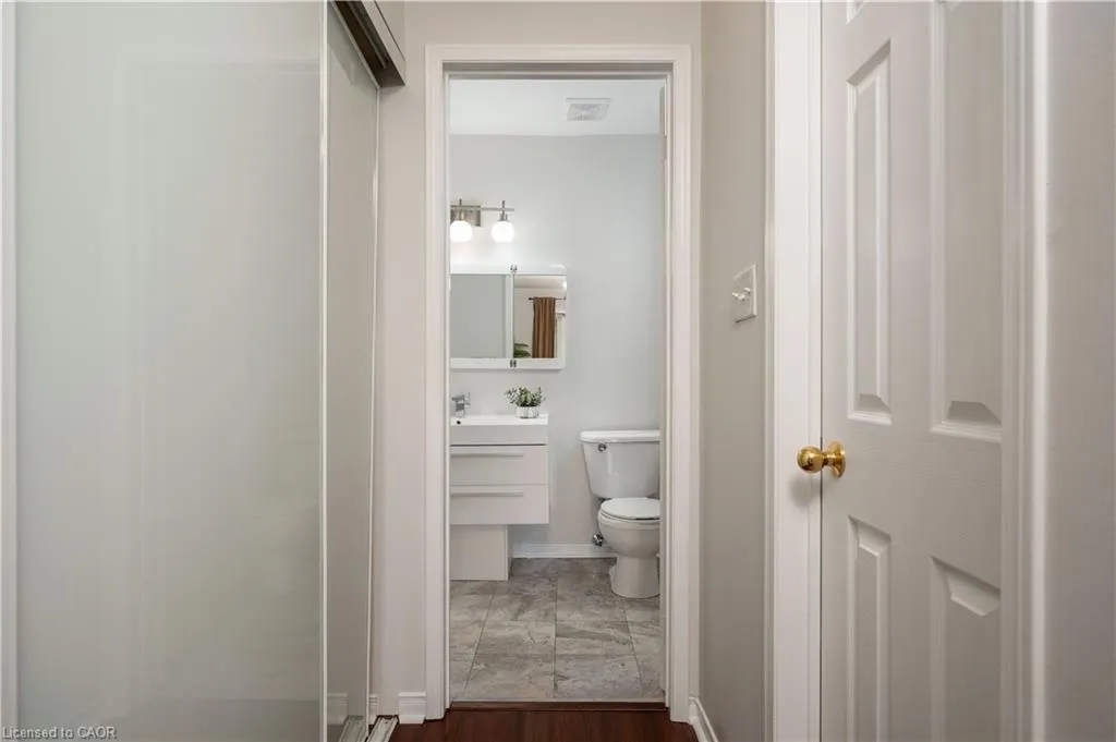 1130 Cawthra Road, #32