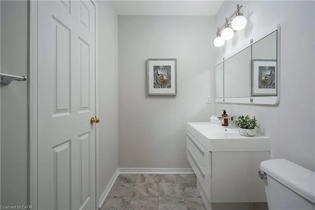 1130 Cawthra Road, #32