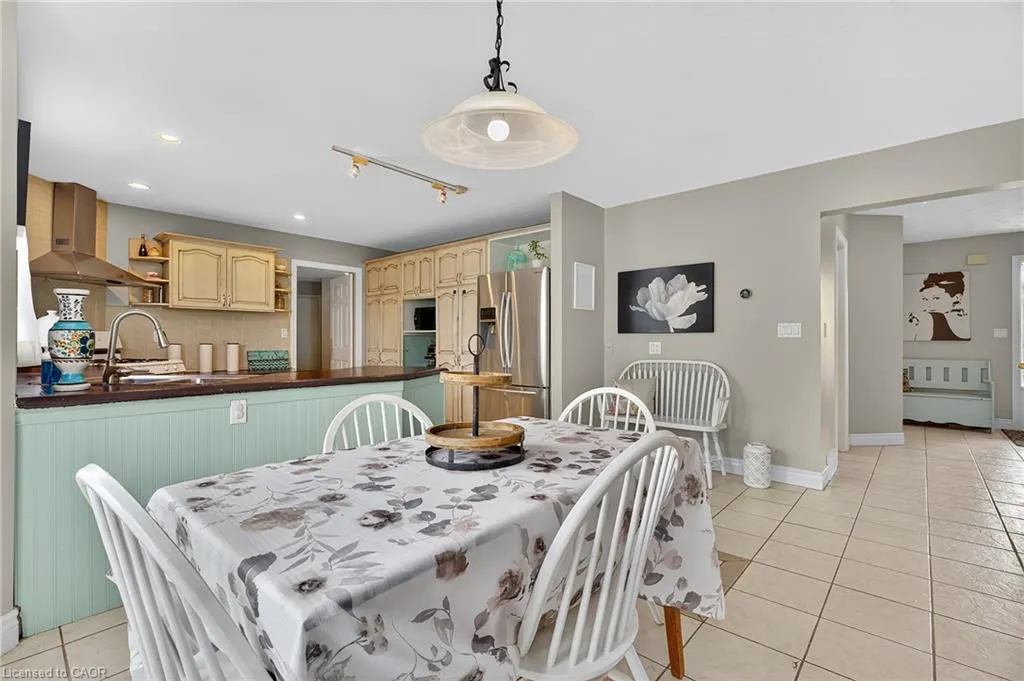7146 Noah Road, R.R. # 1