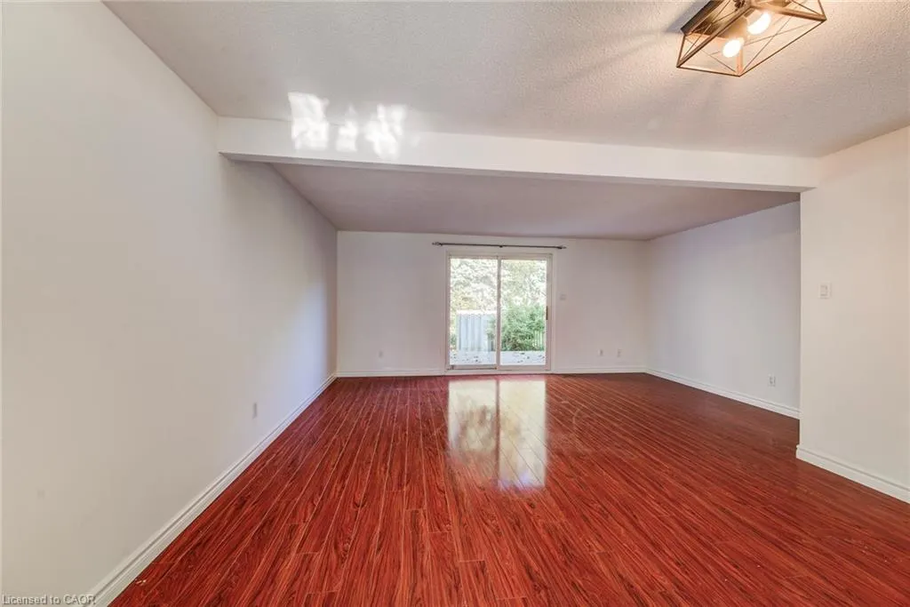 539 Willow Road, #48