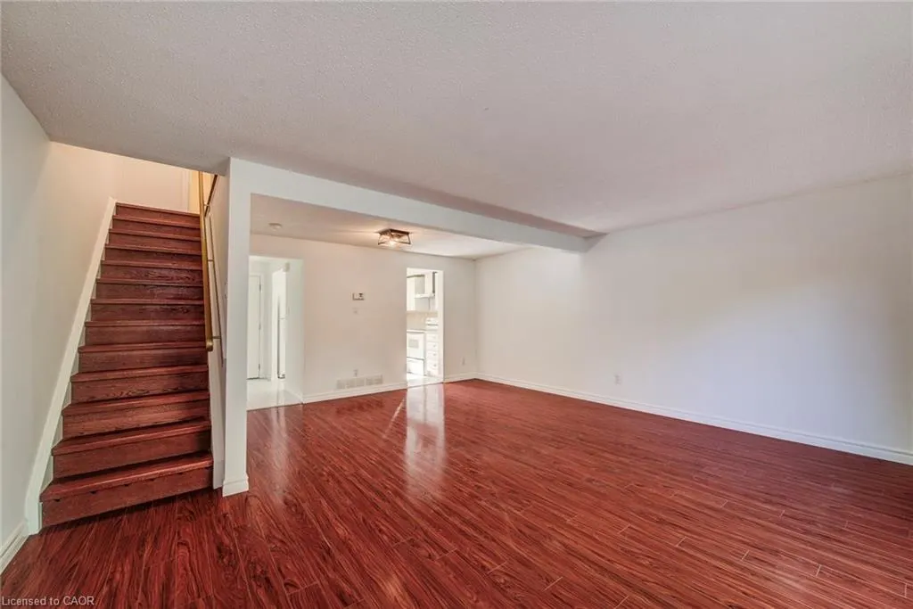 539 Willow Road, #48