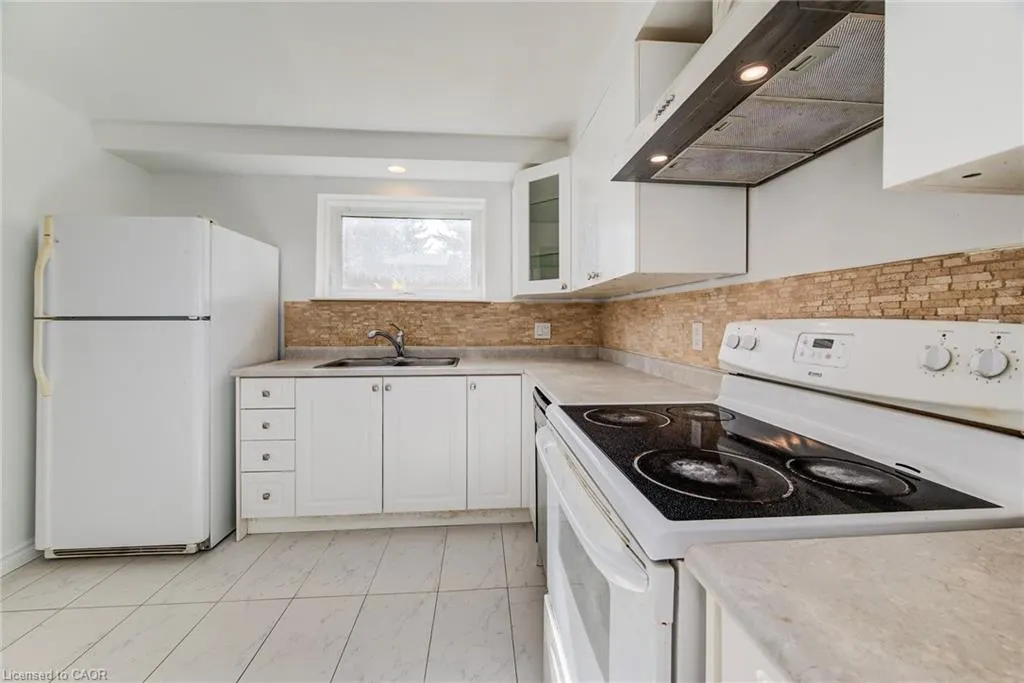539 Willow Road, #48
