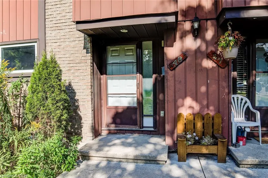539 Willow Road, #48