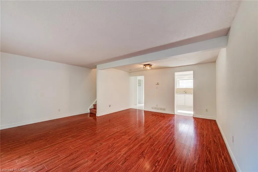 539 Willow Road, #48