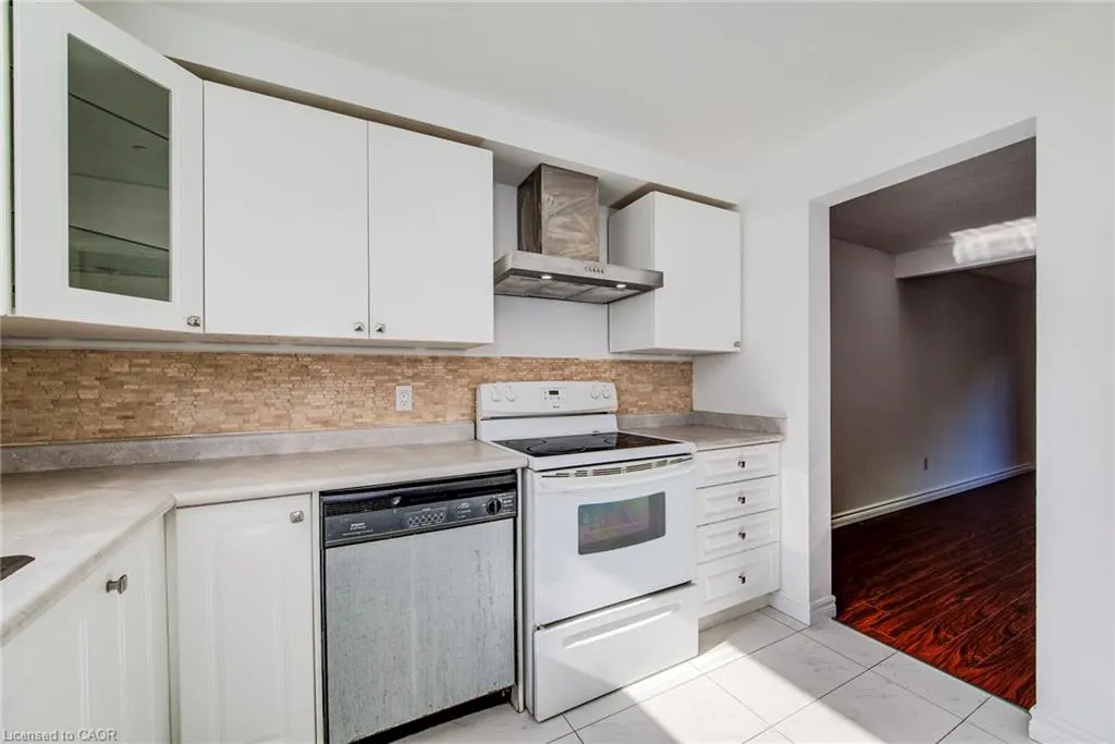 539 Willow Road, #48