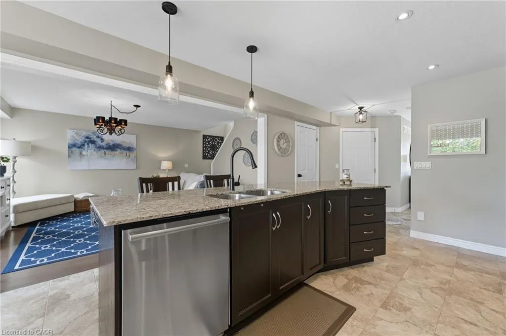 266 Vincent Drive