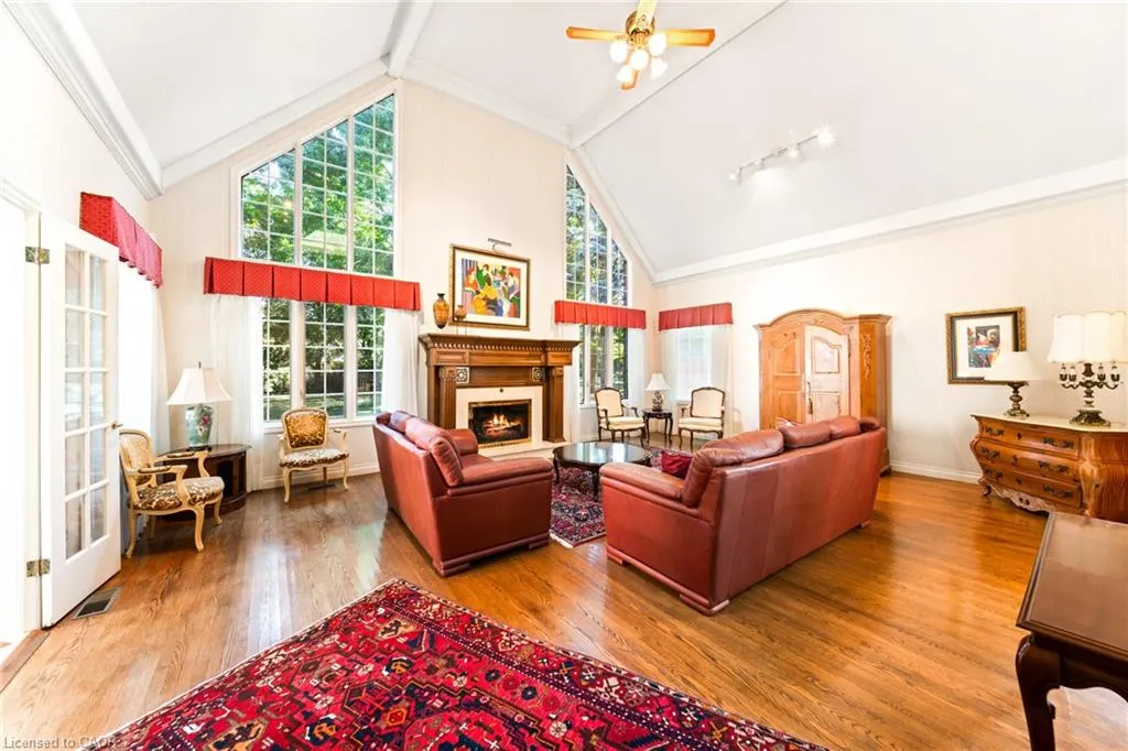 462 Winchester Drive