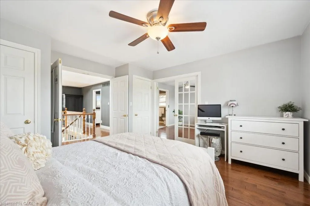 9 Kortright Road E