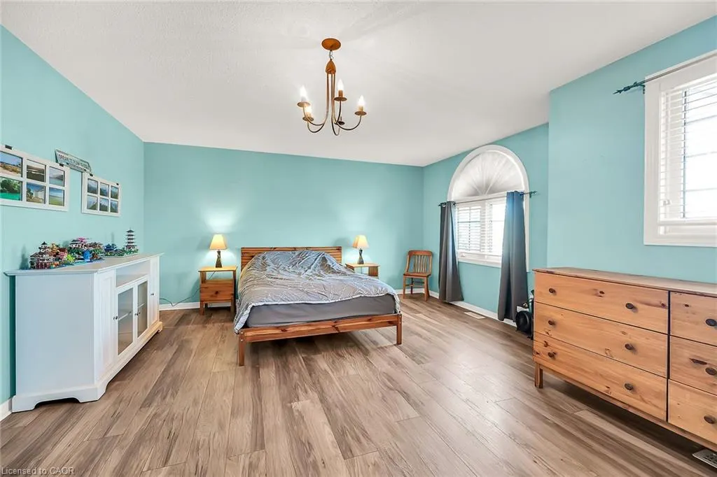 40 Braemar Avenue, #30