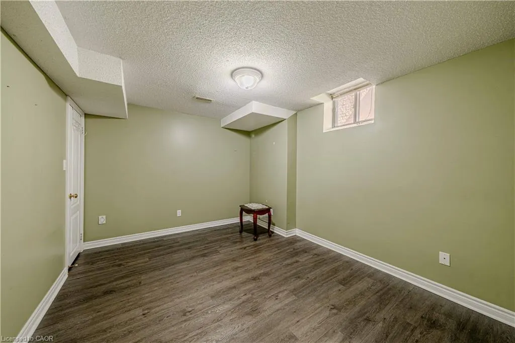 3145 Wrigglesworth Crescent