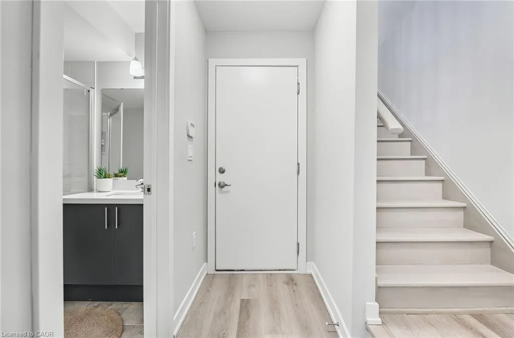527 Shaver Road, #7