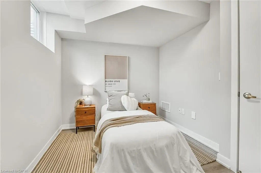 527 Shaver Road, #7