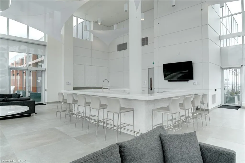 500 Brock Avenue, #1104