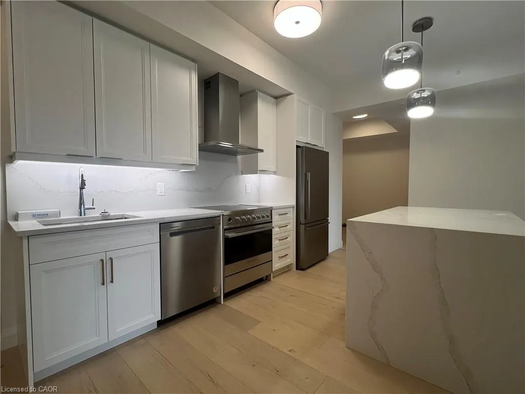500 Brock Avenue, #1104