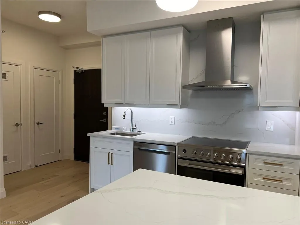 500 Brock Avenue, #1104