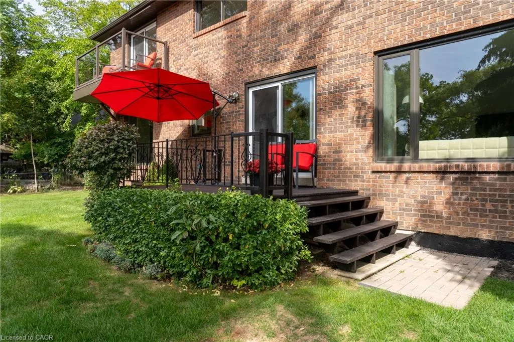 20 Arkendo Drive