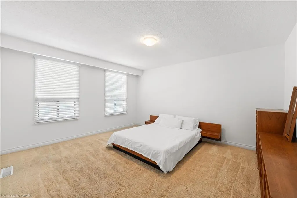 20 Arkendo Drive
