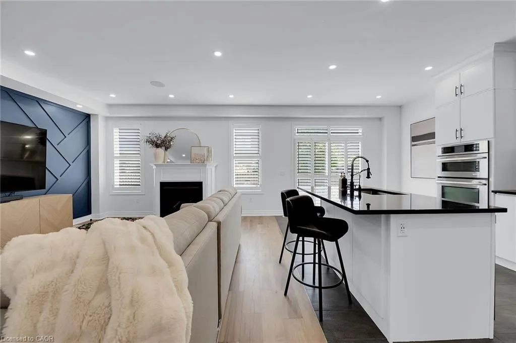 78 Chaumont Drive