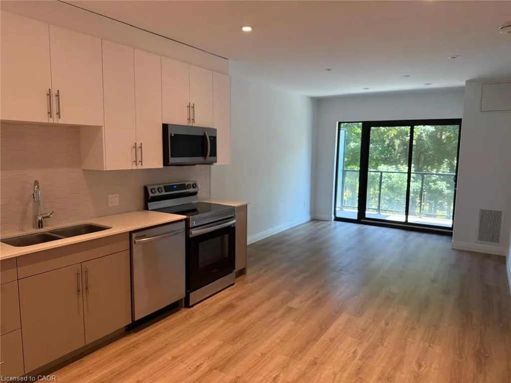 525 New Dundee Road, #221