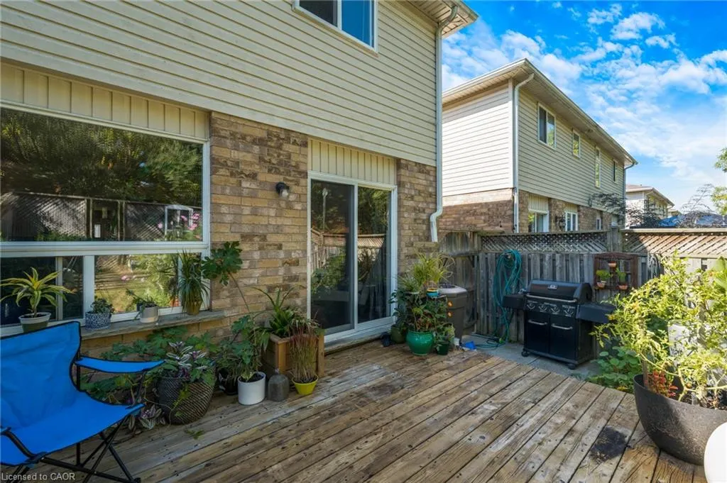 33 Critcher Avenue