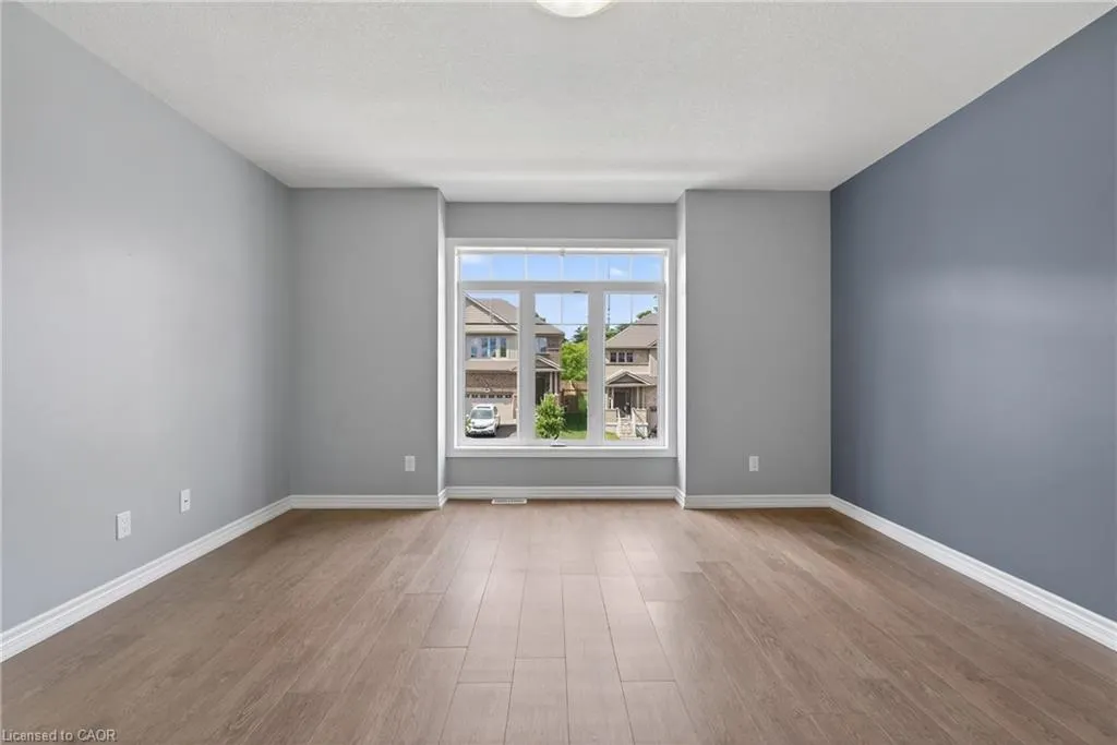 420 Avens Street