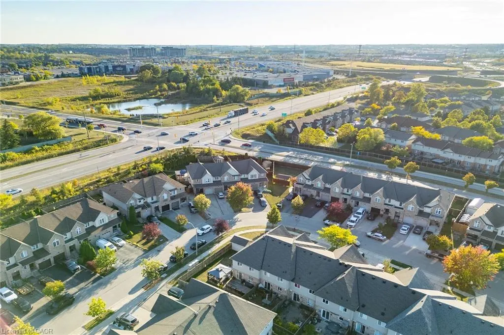 37 Meadow Wood Crescent