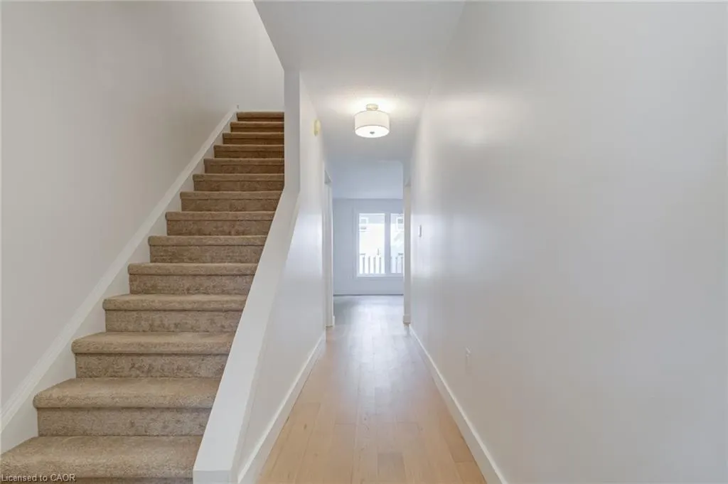 1396 Upper Ottawa Street, #6