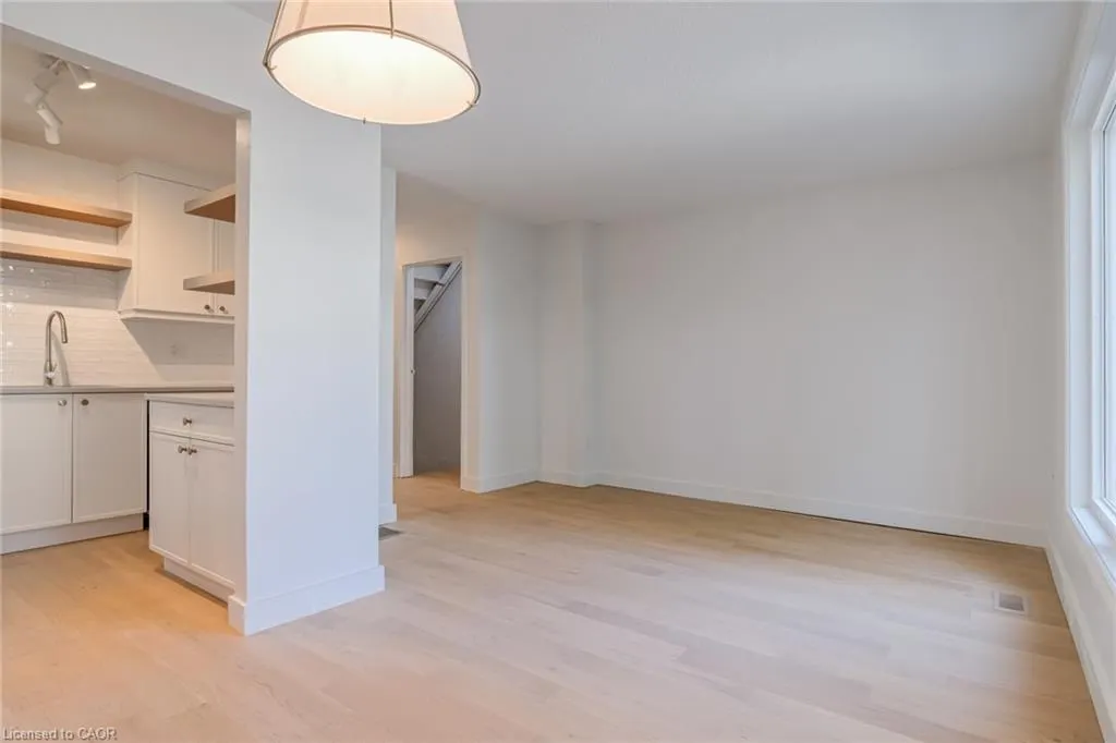 1396 Upper Ottawa Street, #6