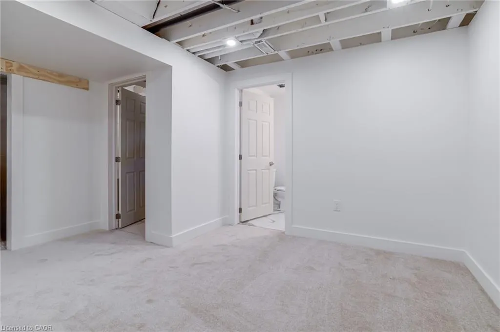 1396 Upper Ottawa Street, #6