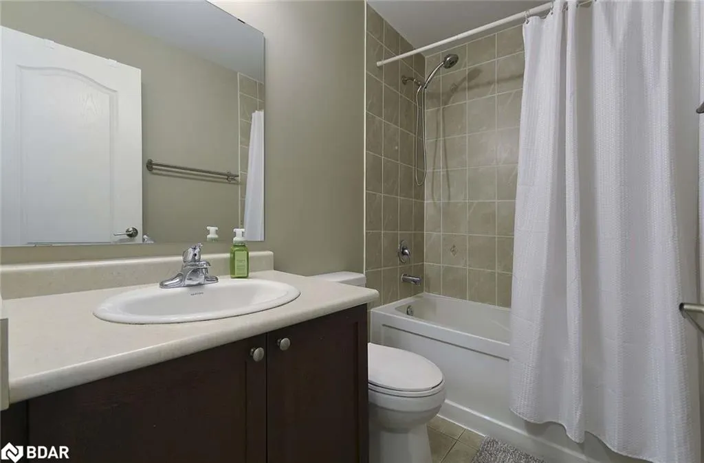 57 Ferndale Drive S, #7
