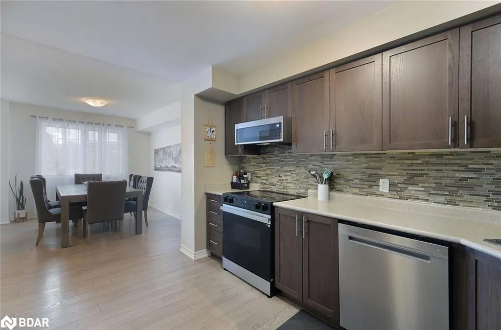 57 Ferndale Drive S, #7