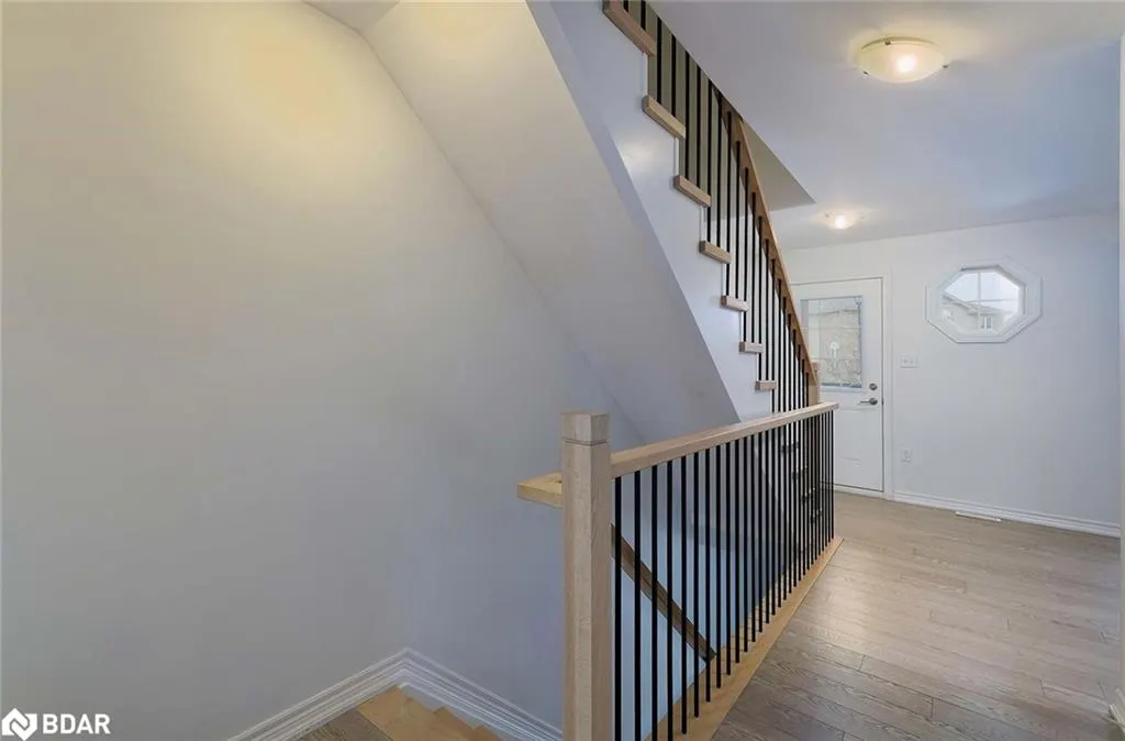 57 Ferndale Drive S, #7