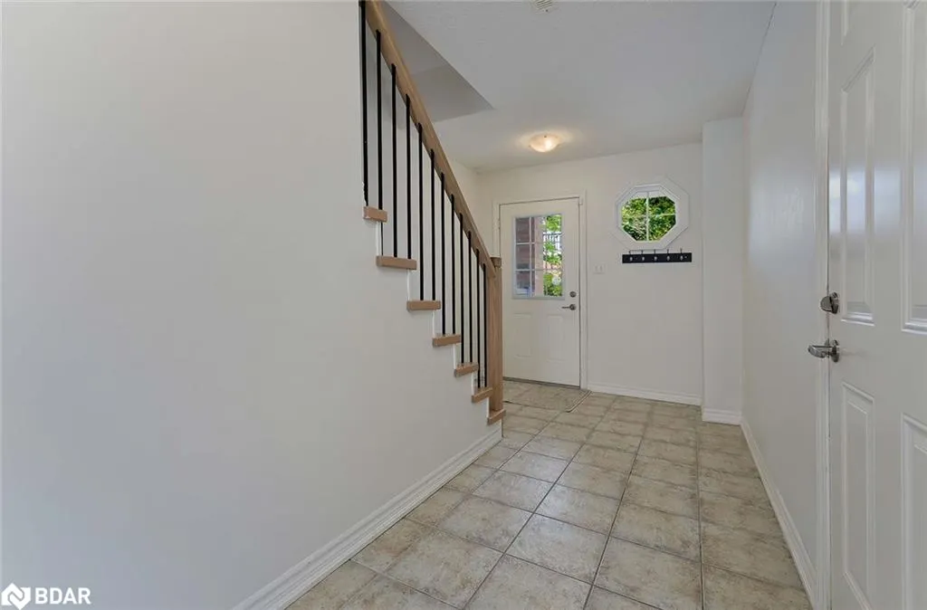 57 Ferndale Drive S, #7