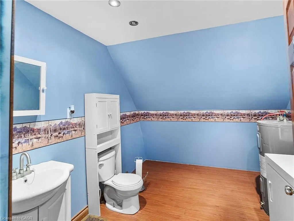 1306 St Johns Road W