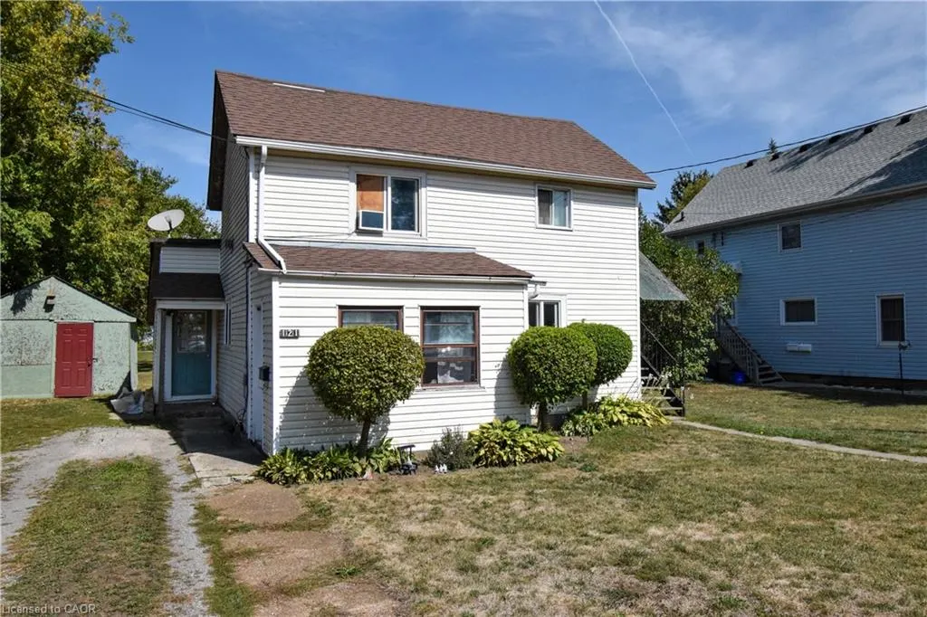 121 Cross Street E