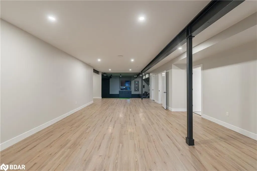 1 Best Court