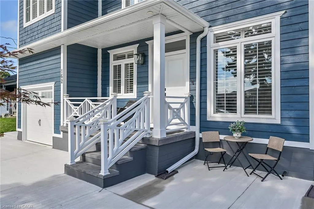 162 Ridge Street