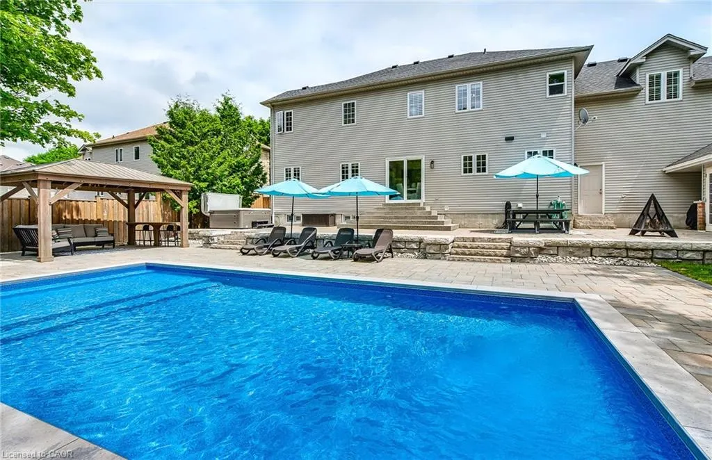 9 Valley Ridge Lane