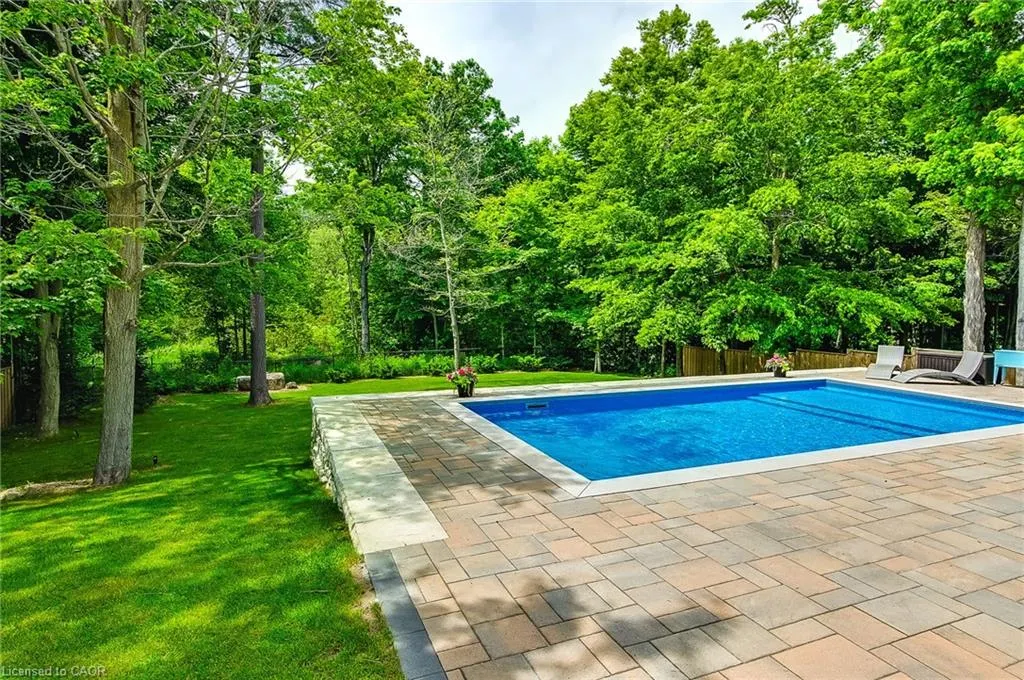 9 Valley Ridge Lane
