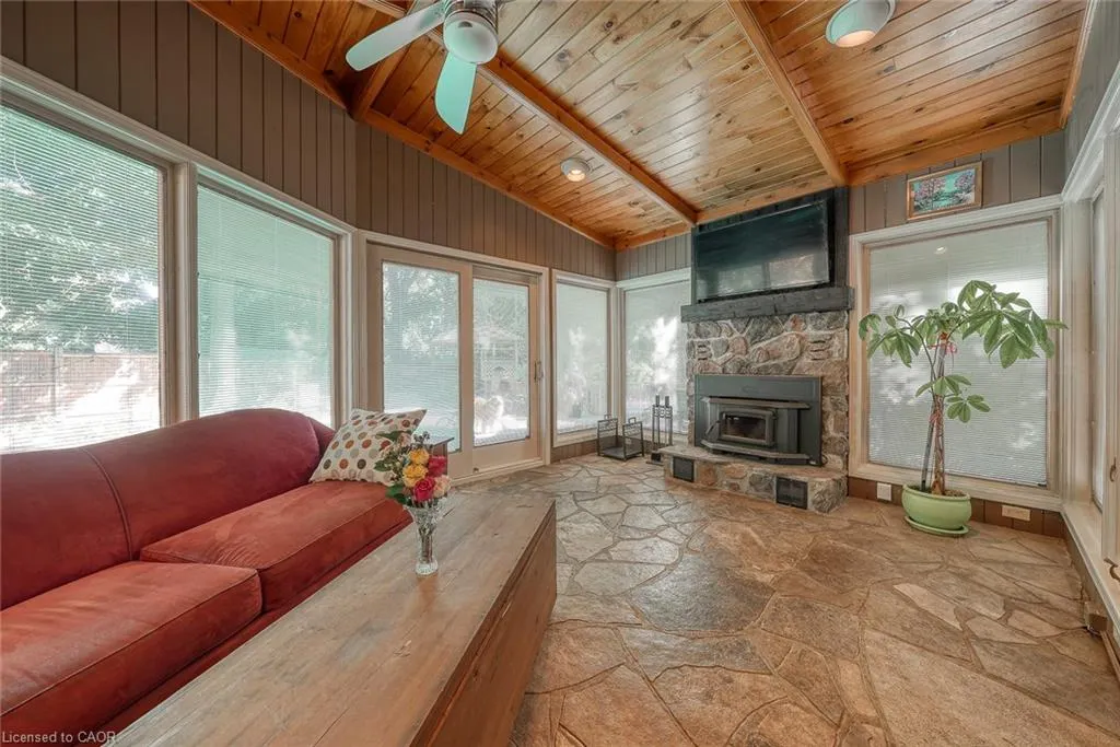 248 Vansittart Avenue