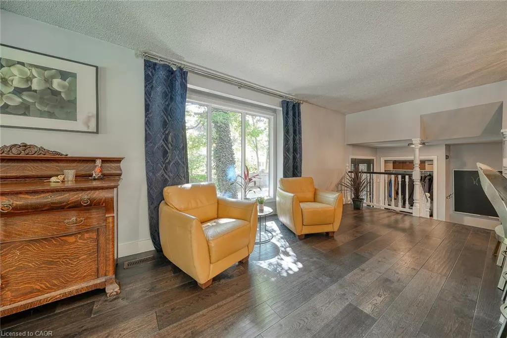 248 Vansittart Avenue