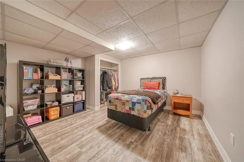 248 Vansittart Avenue