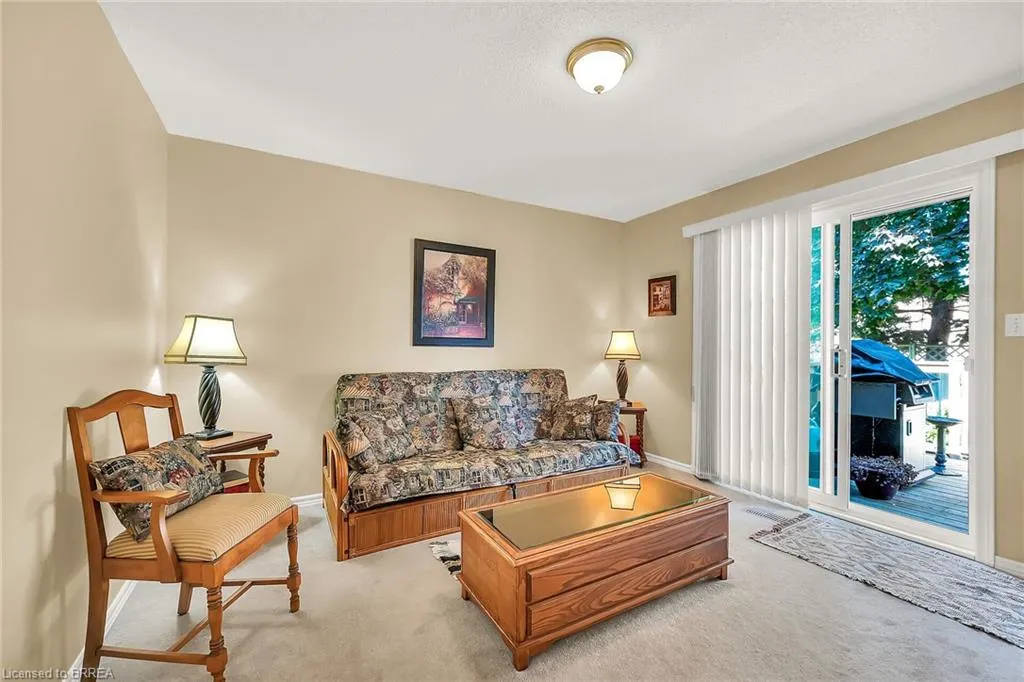 570 West Street, #20