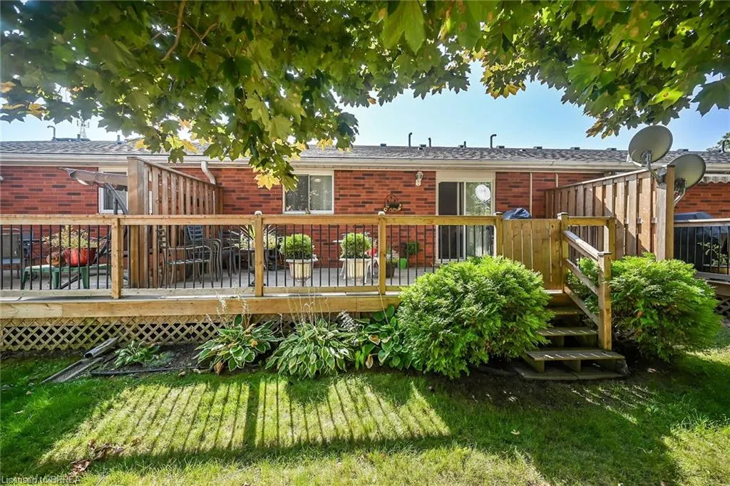 570 West Street, #20
